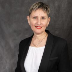 Шапошникова Анна